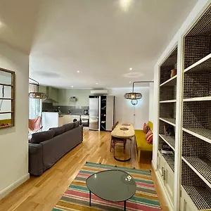 The Zentral & Apartamento